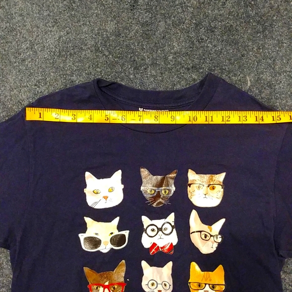 Pawsome Cat print tee - Picture 4 of 8